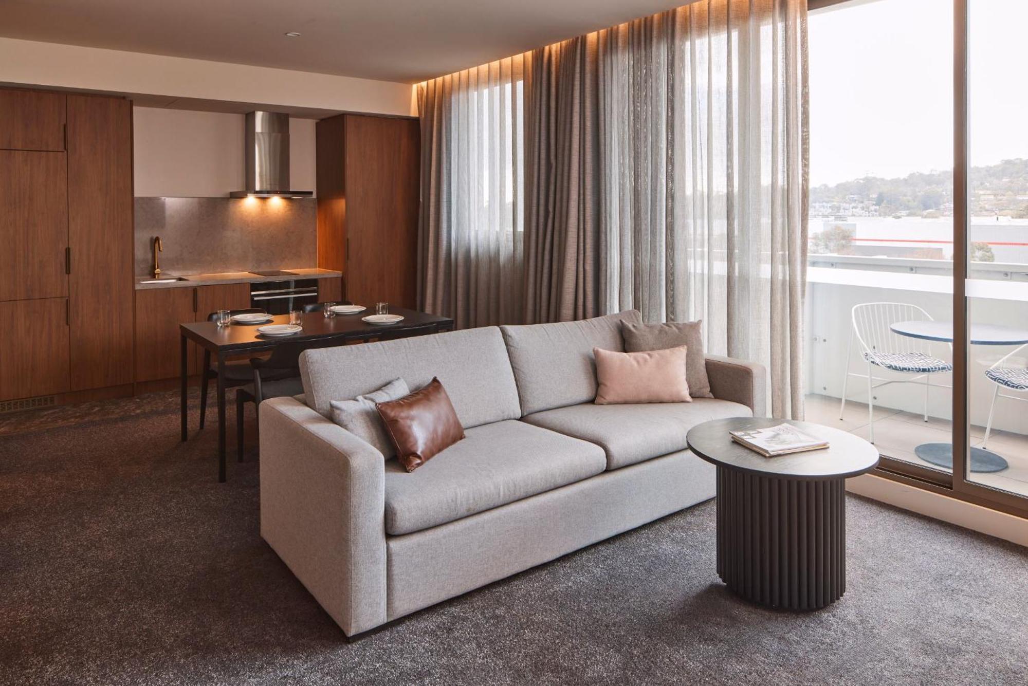 Hotel Rydges Ringwood Esterno foto