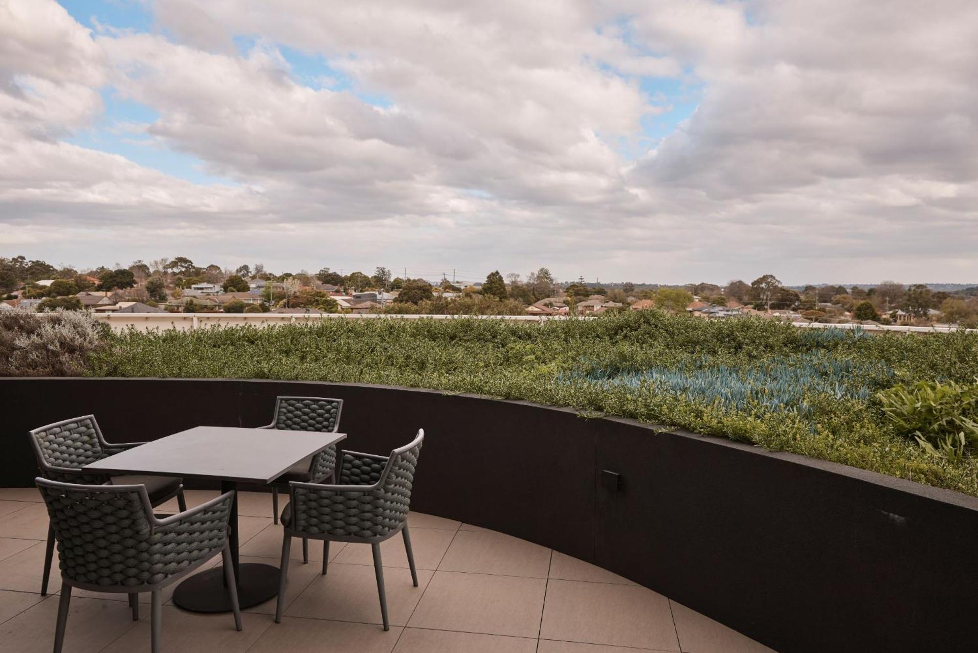Hotel Rydges Ringwood Esterno foto